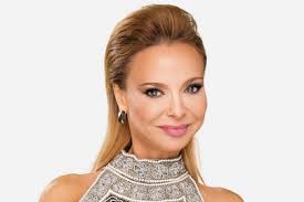 Eszter iszak news, gossip, photos of eszter iszak, biography, eszter iszak boyfriend list 2016. Iszak Eszti Szakitott Parjaval Ezert Lett Vege A Kapcsolatanak Hazai Sztar Femina