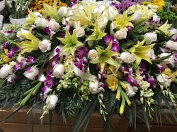 Start studying how to make stuff. Orchid And Lily Casket Spray Fc10 In Oakland Ca From The Heart Florist