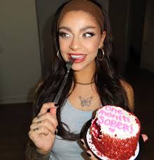 1 month sober!!!!!! this is the longest i've ever been sober! since going  to rehab i've struggled with relapses. i'd get 1 week, 2 weeks, a couple  days…. it felt like a