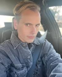 Michael Kenney's Instagram, Twitter & Facebook