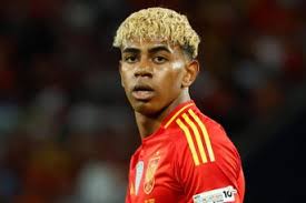 Euros: Prince William Cheers