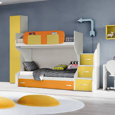 In quasi tutti i nostri letti a soppalco è possibile sistemare un materasso da 90 cm, una misura adatta per gli adolescenti, ma anche per la maggior parte degli adulti. Cameretta Mix A Soppalco Con 3 Letti Frassino Nuvola Arancio E Giallo Arredamentomd It