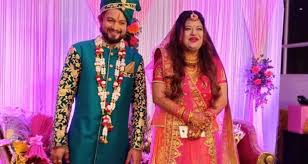 Listen to tapu mishra | soundcloud is an audio platform that lets you listen to what you love and share the sounds you stream tracks and playlists from tapu mishra on your desktop or mobile device. Ollywood Singer Tapu Mishra Has Tied The Knot With Actor Deepak Pujahari Odisha News Times