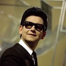 Remembering the late, great Roy Orbison, who passed away 33 years ago today  in 1988, aged just 52. R.I.P. What's your favorite Roy Orbison song?