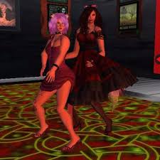 Dora Quinn (@DJ_Dora_SL)