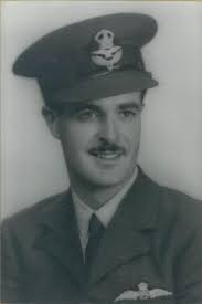 Remembering Duncan John Murchison and HMAS Canberra