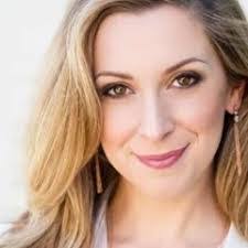 Emma Pearson's Instagram, Twitter & Facebook