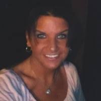 Janet Crisp's Instagram, Twitter & Facebook