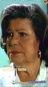 Meche Barba: Estilo y Arte en Instagram