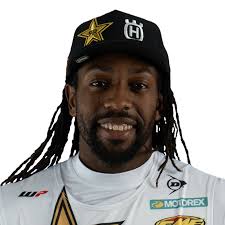 Malcolm Stewart's Instagram, Twitter & Facebook