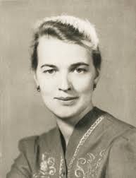 Frances Eldredge's Instagram, Twitter & Facebook