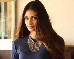 She is the daughter of sunil shetty. Athiya Shetty Biography Age Weight Height Body Measurement Contact Information Family The Star Info