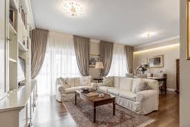 Il segreto è rispettare gli spazi, non riempirli come se non ci fosse un domani e cercare il giusto equilibrio. Soggiorno Open Space Soggiorno In Stile In Stile Classico Di Facile Ristrutturare Arredamento Salotto Classico Arredamento Sala Classica Soggiorno Open Space