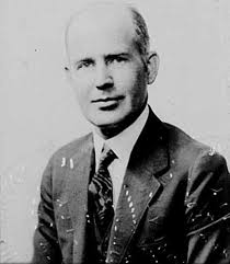 File:Erik Henning Nelson (1888-1970) in 1920.png