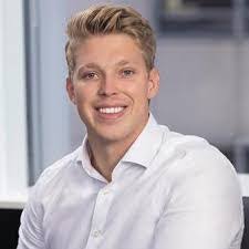 Jaclyn Meehan's Instagram, Twitter & Facebook