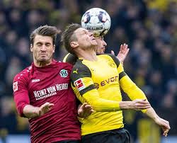 Łukasz piszczek zagra dzisiaj w finale pucharu niemiec przeciwko rb leipzig. Lukasz Piszczek Moze Juz Nie Zagrac W Tym Sezonie Potezny Cios Dla Borussii Dortmund Pilka Nozna Sport Pl
