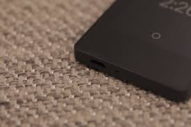 Light S New Minimalist Phone Is Available Now For 350 Techcrunch