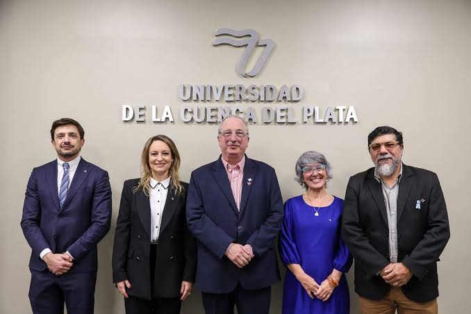 Investigadores de 12 pa�ses se re�nen en Posadas con aval de la UNESCO para analizar el legado jesu�tico-guaran� � Radio Cataratas