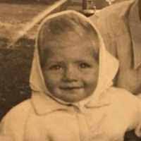 Linda Wininger's Instagram, Twitter & Facebook