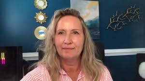 Rita Skelly's Instagram, Twitter & Facebook