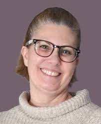 Michelle Boyer's Instagram, Twitter & Facebook