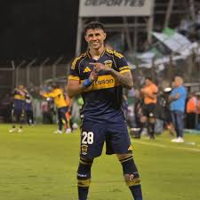 DEBUT SOÑADO ????????Con dos goles de Adam Bareiro, Boca Juniors derrotó 2-0 a Gimnasia de Chivilcoy por los 32avos de la Copa Argentina. ??Con este logro, el paraguayo pasó a ser parte