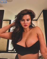 Selena Gomez nude, pictures, photos, Playboy, naked, topless, fappening