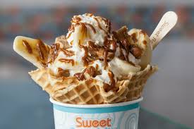 Let's face it, summer has ice cream written all over, because we all love ice cream. Best Ice Cream Shops And Creative Ice Cream Flavors In America