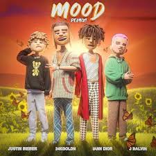 Y si no la llamo se desespera. Lyrics Mood Remix English Translation 24kgoldn Iann Dior Justin Bieber J Balvin
