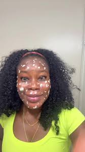 The Luminous Official