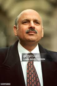 18 Labour Mp Mohammad Sarwar Stock Photos, High-Res Pictures, and Images