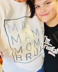 Joy Ritchie Peterson (@joyseshore)