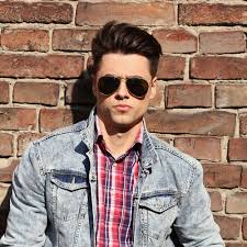 Searching for a good haircut for a square face? Hairstyle For Square Face Men Hair Style For Party