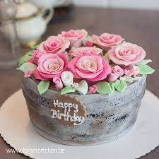 Viele verschiedene internetshops bieten diesen service an und sie können die torte ganz bequem von zu hause aussuchen, bestellen und verschicken. Mademoiselle Cupcake Cupcakes Torten Backkurse Online Shop