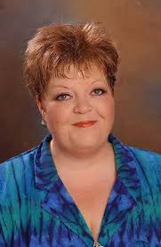 Gateway to an Enlightened World: Collective Life Lessons to Support  Planetary Transformation: Anderson, Dr. Ruth: 9780998457369: Amazon.com:  Books