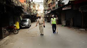 Der ton wird schärfer, die nerven liegen blank. India Extends Coronavirus Lockdown Until May 3