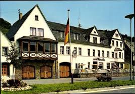 Popularity relative to other wines, spirits and beers, irrespective of vintage, based on the number of searches from may 2019 to apr 2021 Ak Hatzenport An Der Mosel Erholungsheim Hotel Mosella Bundeswehr Sozialwerk Nr 2168468 Oldthing Ansichtskarten Postleitzahl 50 59