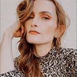 Leanne Whitley's Instagram, Twitter & Facebook