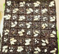 Kepada semua peminat brownies, hari ni saya nak kongsikan resepi brownies kedut yang mudah dan. Rahsia Suri Keluarga Kerjaya Resepi Brownies Kedut Kurang Manis Kegemaran Anak Anak