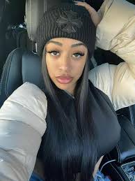 Larissa Glover in people