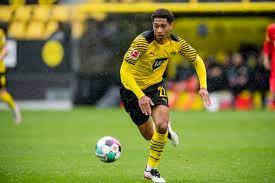 Jude bellingham makes england's euros squad at just 17 years old what a talent, what a player this is a player who can go on to be a mainstay in the england squad.jude bellingham is in. Hpd09guydywgm