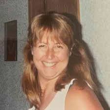 Cindy Lehr's Instagram, Twitter & Facebook