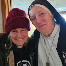 Grateful 💛 Friends and family gathered in DC with Sr Dede Byrne and Chris  and Joan Bell for today's March for Life! #marchforlife #whywemarch  #lifeislove #savethemoms