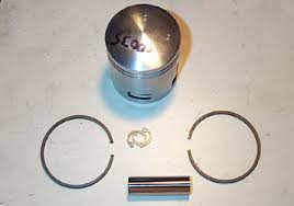 Scooter Help Vespa Piston Install