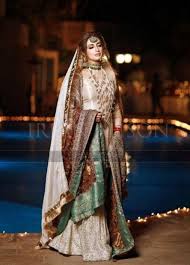 7 Pakistani Celebrity Brides In 2020 Bridal Dress Fashion Bridal Dress Design Pakistani Bridal Dresses