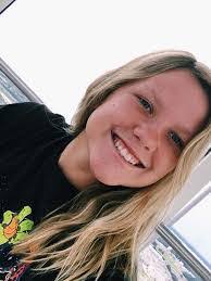 Ruth Layne's Instagram, Twitter & Facebook