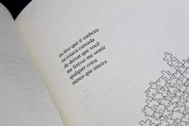 Her words of truth and honesty are so powerful and so full of emotion, i can't imagine anyone's eyes staying dry while reading it. Resenha Outros Jeitos De Usar A Boca Estante Diagonal
