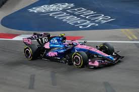 F1: A qué hora corre Franco Colapinto en el GP de Singapur 2026 y por dónde se puede ver