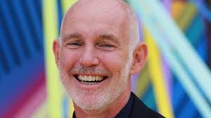 RTÉ poised for cuts as it pleads with Government to fix 'broken' licence  fee