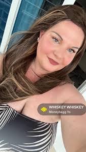 Pam Estrada's Instagram, Twitter & Facebook